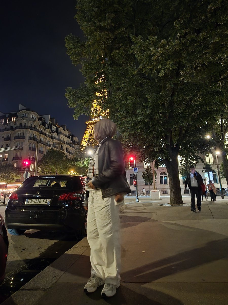 louizyulj's tweet photo. Paris in love🫶💕  

#ShottiesSelcaDay #SSD #4shosd #LNGSHOT #롱샷  #RYUL #률 @LNGSHOT4sho https://t.co/zGntGmBDJj