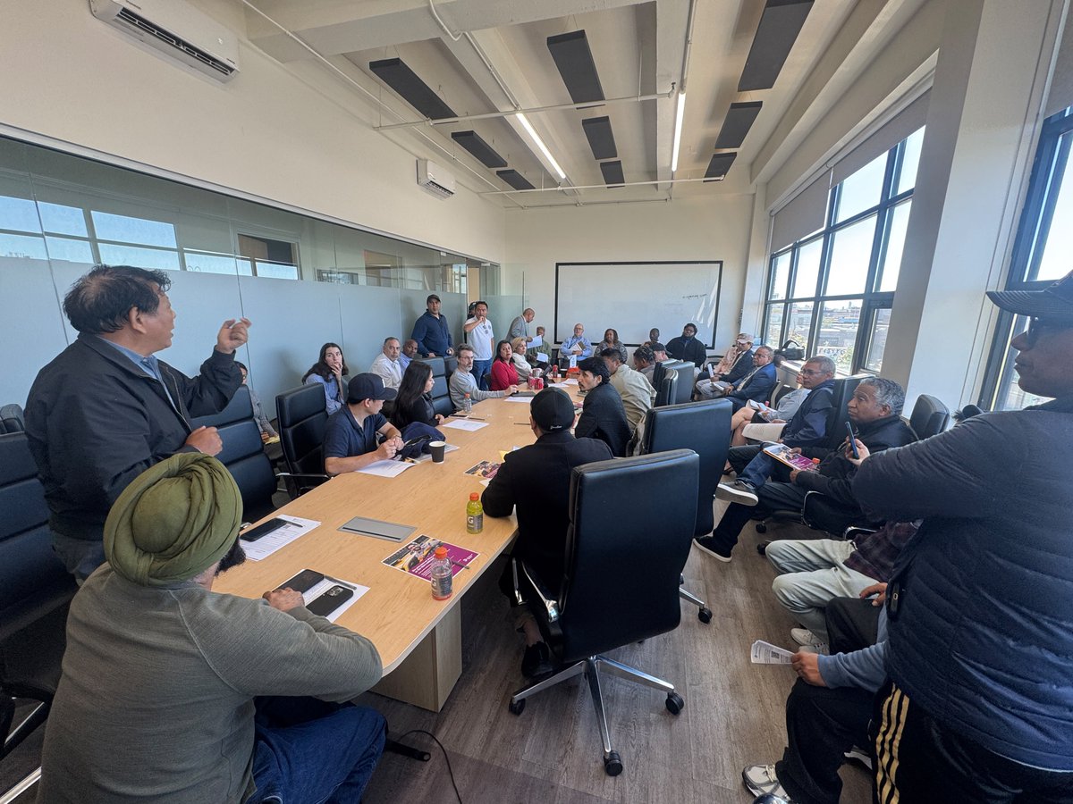 DrivingGuild's tweet photo. On October 7, the TLC and MTA met with drivers together for the first time. Drivers used the meeting to raise questions and concerns about issues affecting their work.
IDG will keep advocating for drivers and pushing for answers.
Learn more: https://t.co/DLyRoEXKR7 https://t.co/YhqWuKQfSG