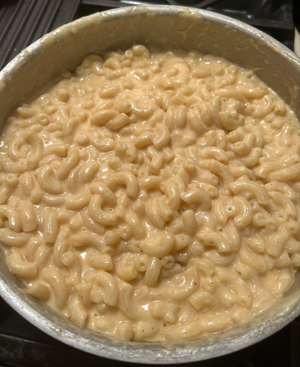 tinyluhv's tweet photo. homemade maccy 🤍 https://t.co/s9hNGMRkZT