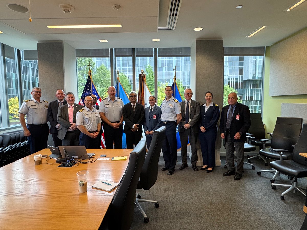bahamasmaritime's tweet photo. The BMA and BSA met with the U.S. Coast Guard in Washington, D.C., to discuss Port State Control, QUALSHIP 21 and emerging maritime regulations.
More info: https://t.co/xwZ2fmOY3F
#BahamasFlag #MaritimeSafety https://t.co/a0Gh3ABP69