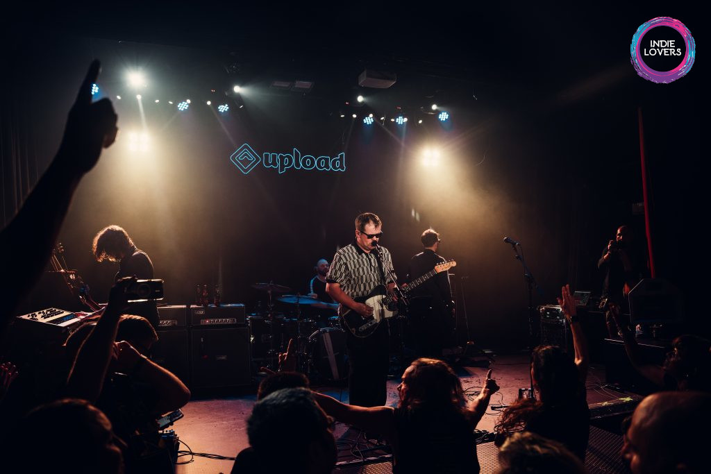 indieloversm's tweet photo. Els @ististmusic van portar per primera vegada a Catalunya el seu post-punk angulós, en un memorable concert a @UploadBarcelona.

Crònica, fotogaleria i setlist, al nostre lloc web!

https://t.co/sdMQ8HQEtx

📷 Cris Pla
💻 @spaceface https://t.co/fSa97qPuK6