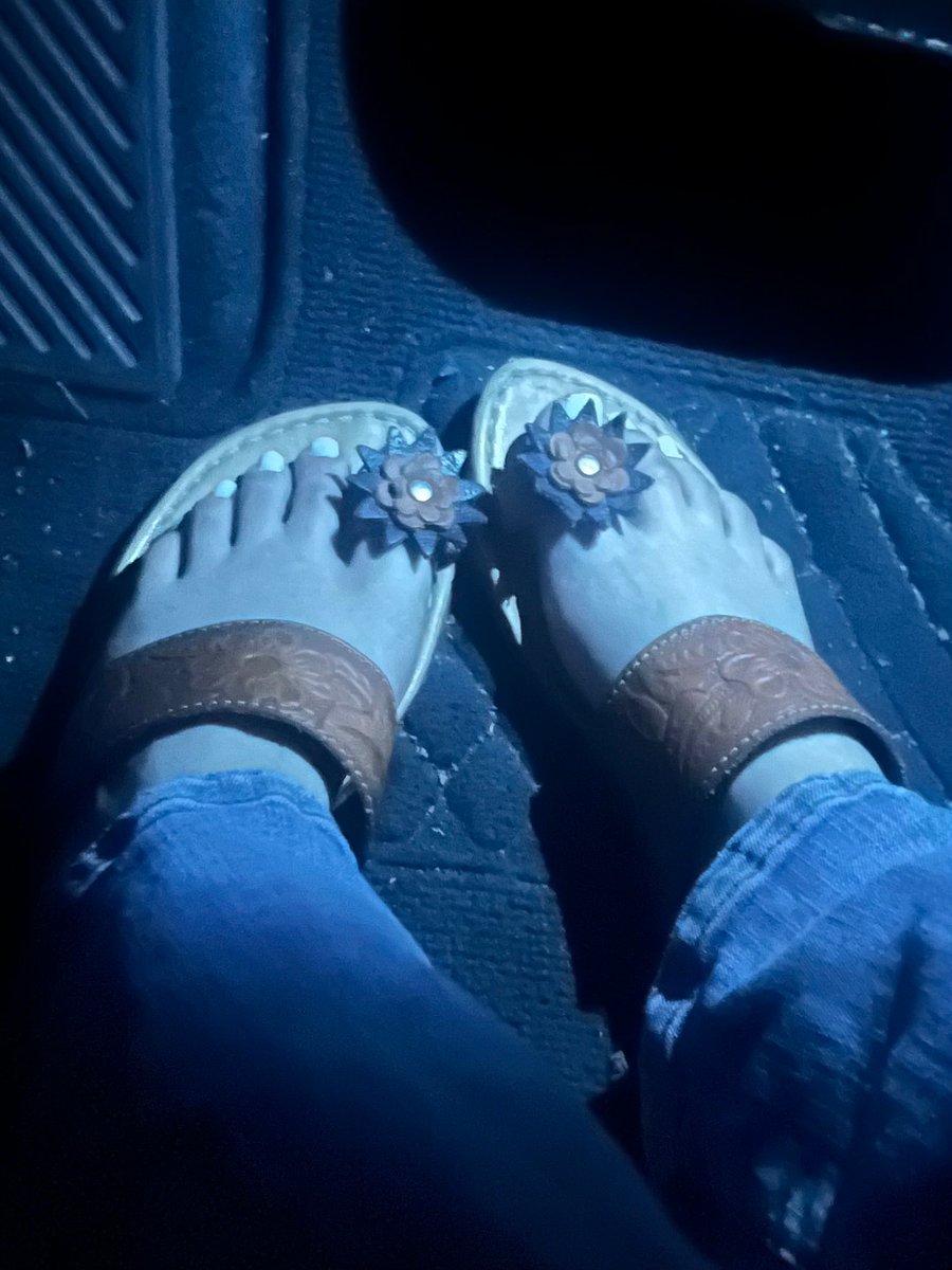 buli3456's tweet photo. #nsfw #nsfwtw #nsfwtwt #Latina #LeakedVideo #exposed #nudes #bop #ExposedThots #feet #feetfetısh #feetworshi̇p #feetِ https://t.co/r9FxjRUzG5