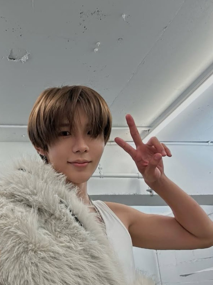 720hoursummer's tweet photo. โชทาโร่กับขนเฟอเริ่ด ๆ ตามประสาตุวแม่ https://t.co/e1WZ1A6nA2