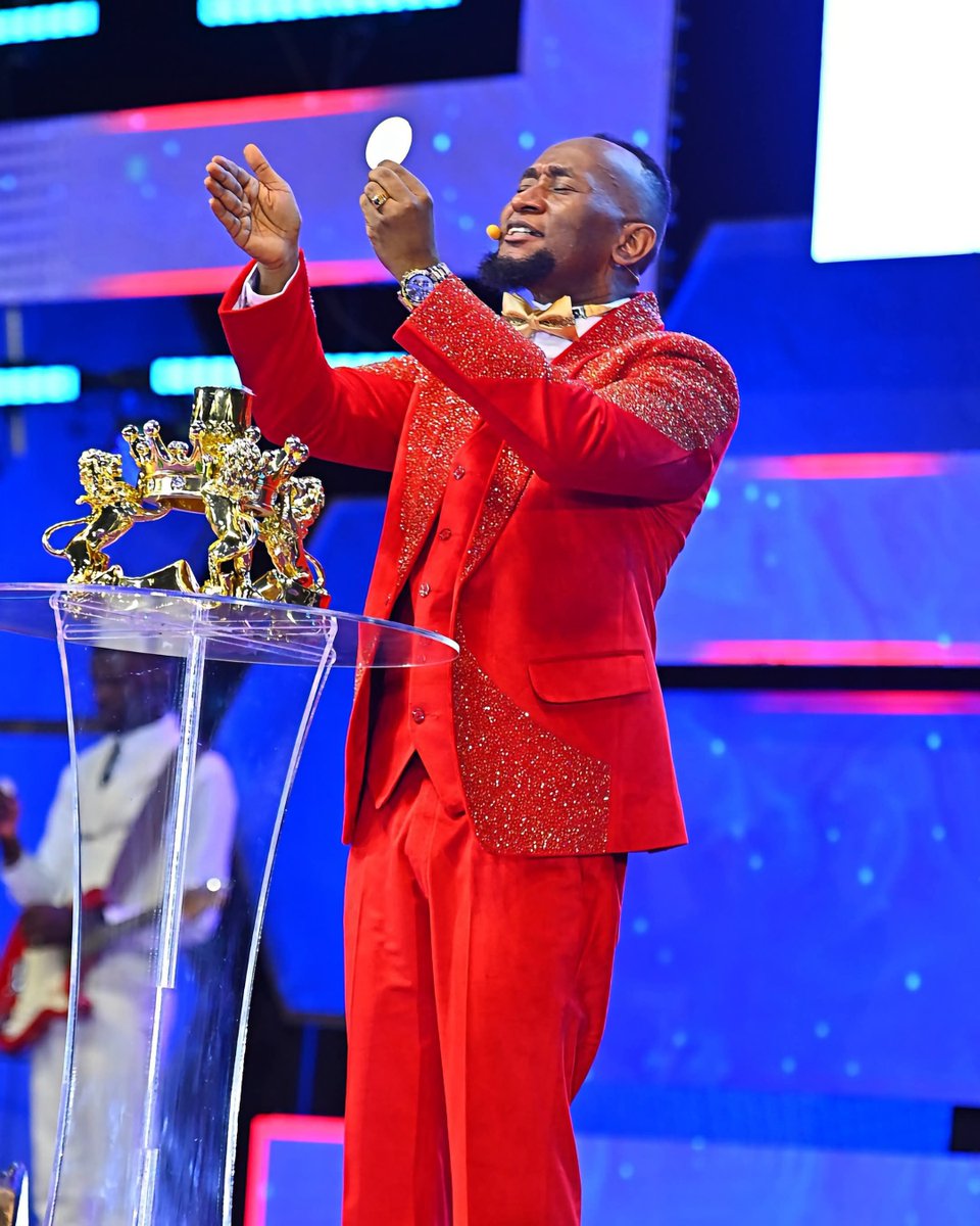 ijukya's tweet photo. "For I have received of the Lord that which also I delivered unto you, That the Lord Jesus the same night in which he was betrayed took bread:.."

1 Corinthians 11 : 23
#ProphetElvisMbonye https://t.co/WXGCAJX1se
