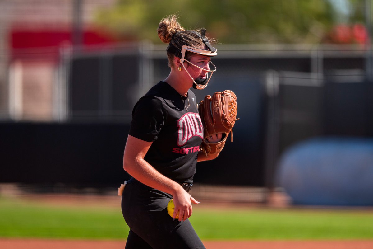 UNLVSoftball's tweet photo. Only 2 more days until we're on the field for our first action of fall ball‼️🥎

Be at Eller Media Stadium on Friday at 2PM as we take on SLCC!🏠 https://t.co/7EDPQ0I7Bn