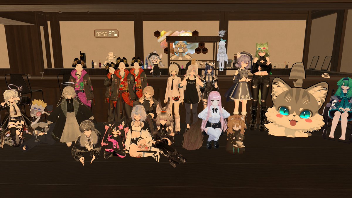 komugiko_Twitch's tweet photo. 本日もたくさんのご来店ありがとうございました！
店内一部京都（？）になったりと楽しい回でした。
来週もおたのしみに！

#VRChat 
#星木二時 https://t.co/gnYh2kwYwO