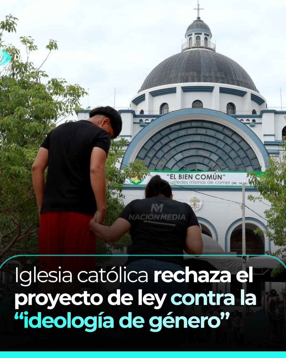 Universo970py's tweet photo. #Nacionales |✝️ Iglesia católica rechaza el proyecto de ley contra la “ideología de género” 

🔹 El Arzobispado de Asunción anunció que no asumirá institucionalmente la convocatoria ni difundirá como propia la marcha prevista para este 21 de octubre, impulsada por una iniciativa popular

🧏🏽‍♂️ La decisión se debe a que la institución solicitó un análisis jurídico sobre la modificación propuesta del artículo 135 del Código Penal, además de una evaluación pastoral del tema

👉🏽 La Iglesia reafirmó su compromiso con la protección de la vida y la dignidad humana, así como con el respeto a todas las personas y el rechazo a cualquier forma de discriminación o violencia

📻#Universo970AM