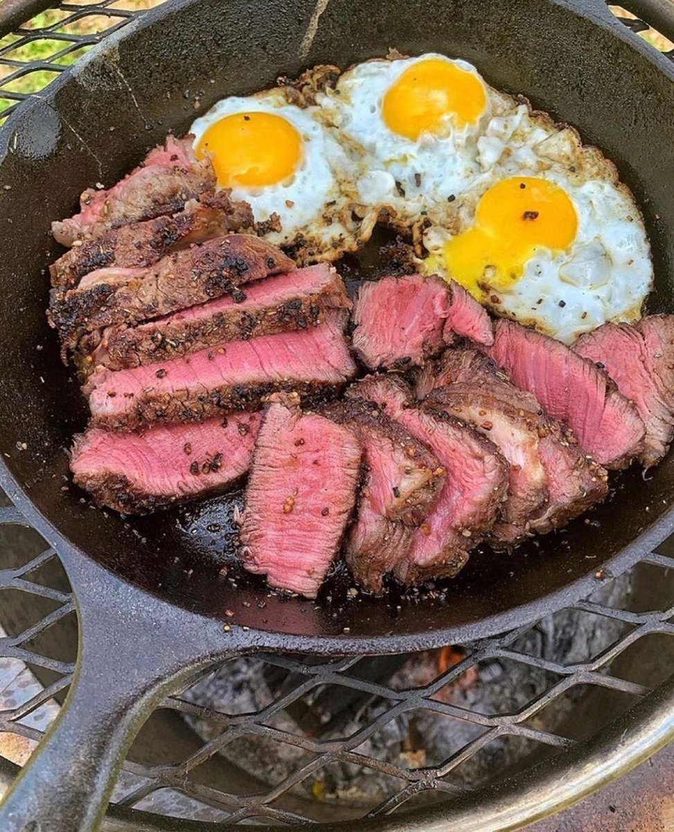BeefMaps's tweet photo. Feeder cattle sat at $342.78 a hundredweight this week. Oklahoma pasture rents about $18.50 an acre.

A high market lifts what a calf brings and what the ground costs, in the same year.

https://t.co/guTpb3Hxmz connects ranchers selling beef direct with the people eating it. https://t.co/2XC756gEZ3