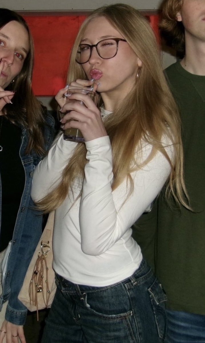 Samgpel's tweet photo. Cuck submitted Alice to be exposed and made into a web slut. Save and share her

Dm submissions to be posted next https://t.co/RSNNqsBNJL