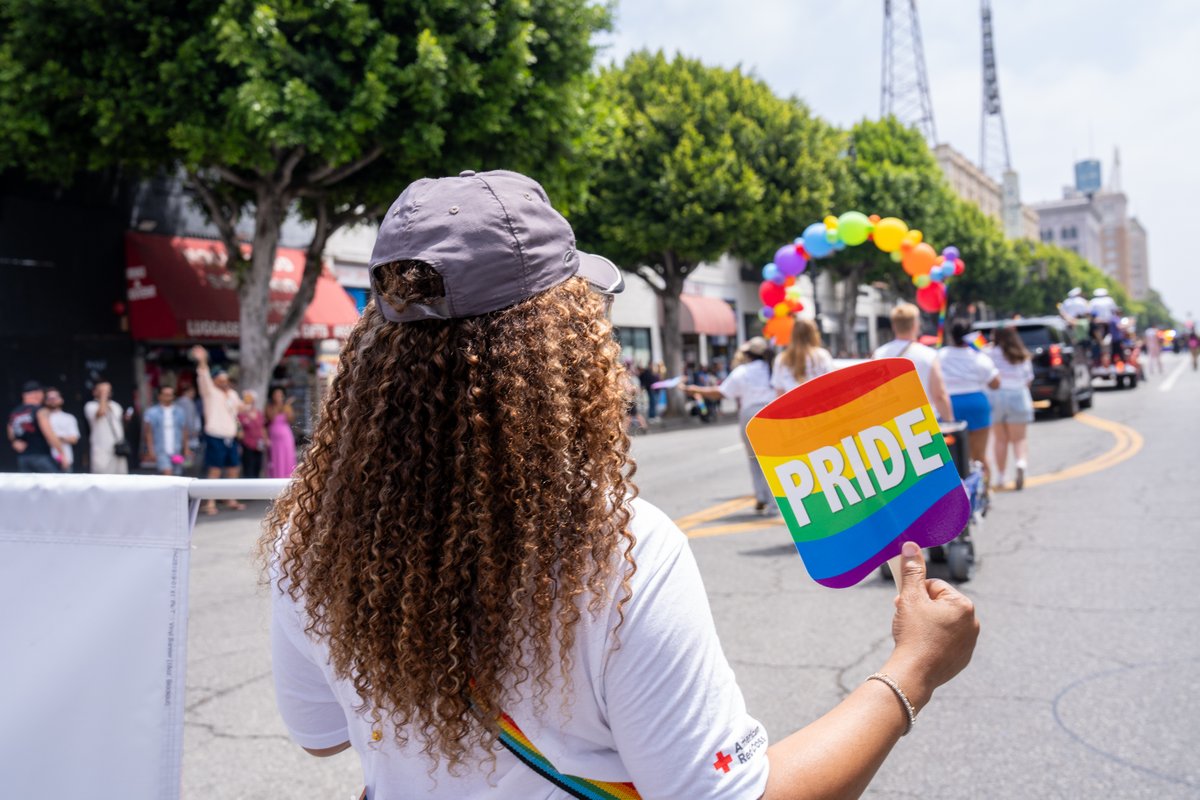 RedCrossLA's tweet photo. This LGBTQ+ History Month, we celebrate the history, resilience and contributions of the LGBTQ+ community. 🏳️‍🌈❤️

Together, advocacy, research and progress have helped create more opportunities for people to help save lives through blood donation. https://t.co/meUNmRu6ve