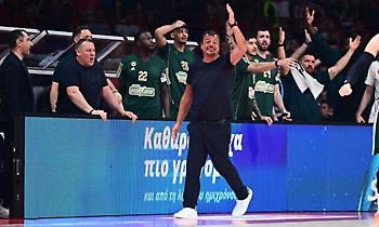 Jack14081982's tweet photo. #paobc 
Τον τραμπούκισαν, τον χλεύασαν, τον έβρισαν, τον λοιδόρησαν, τον εξευτέλισαν, τον αδίκησαν και δεν τον υπερασπίστηκε κανείς, αντιθέτως του χρέωσαν τα πάντα ακόμα και αυτοί που ευεργέτησε. 

Οφείλουμε ένα μεγάλο συγνώμη και ένα μεγάλο ευχαριστώ σε Αταμάν και παίκτες που πέρασαν αυτή την παρωδία και κατάφεραν να διατηρήσουν την ψυχική τους υγεία. 

Οι υπεύθυνοι πρέπει να αντιμετωπίσουν αυτό που τους αξίζει.