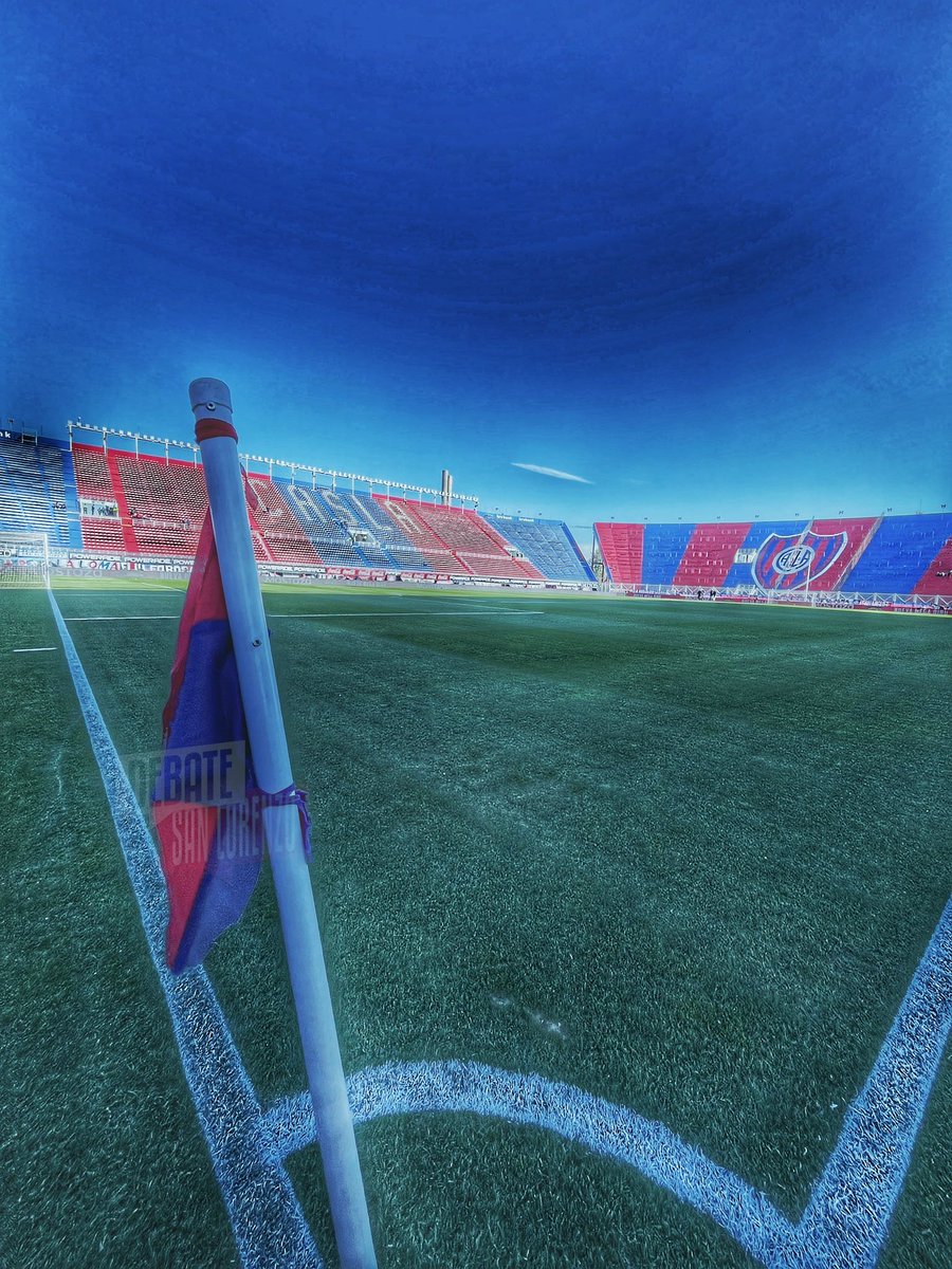 DebateSL's tweet photo. ✅🪪 El club comenzó una CAMPAÑA DE SOCIOS bajo el lema:

"#SanLorenzo te cambia la vida.
VOS cambiás a #SanLorenzo."

¡Si sos cuervo, ASOCIATE! 💙❤️ https://t.co/8h9Du8uHdo