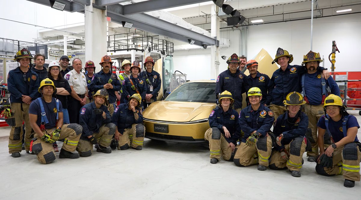 SawyerMerritt's tweet photo. Tesla just introduced a new first responder for Robotaxi website.

"We train first responders on our protocols, work with them to improve our operations and design features to help them safely interact with our Robotaxi fleet."

https://t.co/FBUN2zJ4EO https://t.co/GaZwtay4xf