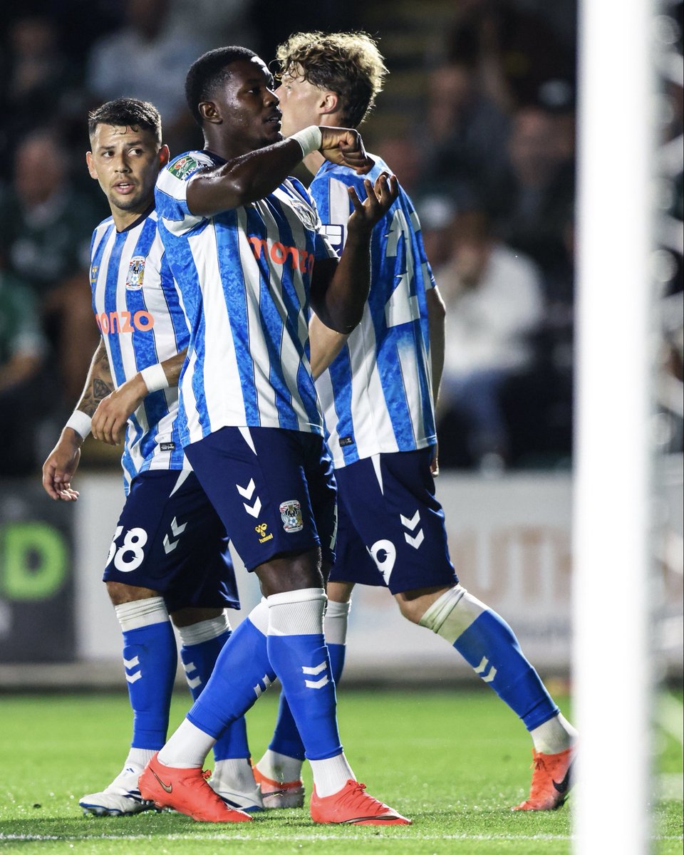 CoventryStats's tweet photo. 🔢 - Ephron Mason-Clark has made (0) successful dribbles in the @premierleague this season. Struggling. #PUSB https://t.co/Q9Js2ABGob