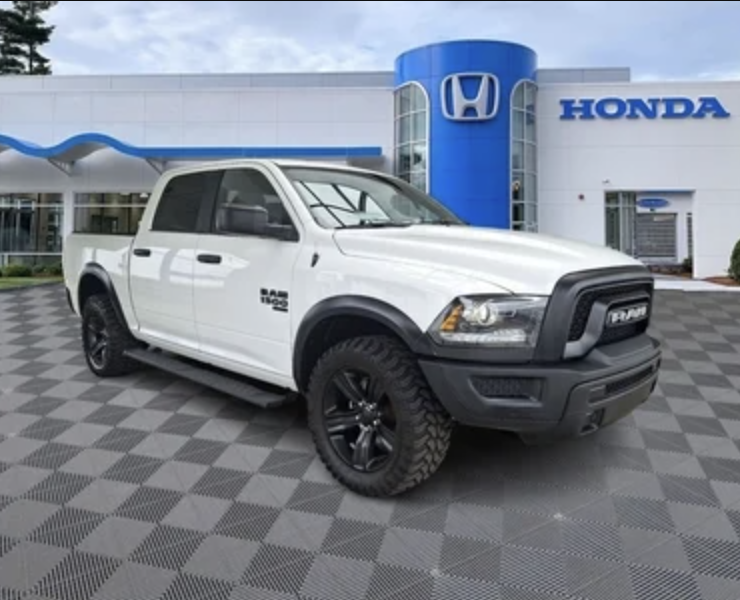 TomsRiverHonda's tweet photo. 😎🔥 Cool Car Wednesday 🔥😎
This 2022 Ram 1500 Classic Warlock is one you’ll want to check out. The Warlock trim gives this truck a bold look that definitely stands out on the lot. 👀
https://t.co/yGol1YLIwr
.
.
.
#HondaofTomsRiver #WeAreTR #TomsRiverLocal #UsedCars #Trucks #NJ https://t.co/Z64IgLzQLj