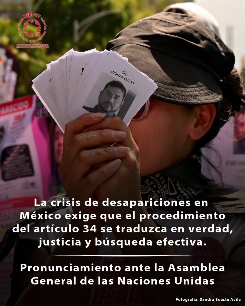 BrendaValgil's tweet photo. NO NECESITAMOS OTRO RECONOCIMIENTO. NECESITAMOS RESPUESTAS.

Ayer fue el Día internacional del Chef. Mi hijo, Carlos Emilio Galván Valenzuela, es chef y continúa desaparecido. Mientras el mundo habla de su profesión, de sus sueños y de lo que significa construir una vida, yo sigo sin saber dónde está. Como yo, miles de familias en México seguimos esperando respuestas.

El Comité contra la Desaparición Forzada de la ONU ha llevado ante la comunidad internacional la gravedad de la crisis mexicana y la necesidad de considerar medidas de cooperación internacional. El Gobierno de México cuestiona sus conclusiones, mientras la Asamblea General aún debe considerar los pasos correspondientes.

Pero más allá de las diferencias entre instituciones, hay preguntas que siguen sin respuesta: ¿dónde están nuestros hijos? ¿Qué avances concretos existen en sus búsquedas? ¿Qué cambia para las familias después de cada pronunciamiento, cada reunión y cada compromiso?

Durante estas sesiones, familiares de personas desaparecidas fueron retirados de la sala cuando intentaban mostrar las fotografías de sus seres queridos. ¿Cómo podemos hablar de escuchar a las víctimas cuando sus voces y los rostros de quienes buscan encuentran obstáculos incluso en los espacios destinados a abordar esta tragedia?

Una crisis de esta magnitud no se mide únicamente por lo que las instituciones reconocen, sino también por las respuestas que son capaces de ofrecer a quienes seguimos buscando.

Y lo digo como madre:

Las familias no necesitamos que nuestra ausencia de respuestas sea reconocida una vez más. Necesitamos que esa realidad cambie.

La cooperación internacional debe traducirse en búsquedas efectivas, investigaciones que esclarezcan los hechos, identificación humana y resultados verificables. No basta con presentar cifras, defender posturas institucionales o reiterar compromisos mientras miles de familias seguimos sin conocer el paradero de nuestros seres queridos.

Carlos Emilio no es una cifra ni un expediente. Es mi hijo, es chef, tiene una historia y una vida que su familia espera volver a abrazar.

No puedo conformarme con que el mundo reconozca la gravedad de esta crisis si ese reconocimiento no se traduce en acciones para encontrarlo.

Después de todo lo dicho y discutido, la pregunta sigue siendo la misma: ¿dónde están nuestros hijos y qué están haciendo las autoridades para encontrarlos?

No necesitamos otra confirmación de que la crisis existe. Necesitamos verdad, resultados y responsabilidades.

Porque reconocer nuestra ausencia no es suficiente. Lo que necesitamos es dejar de vivirla.

#CarlosEmilioGalvanValenzuela 
#LaBúsquedaContinúa 
#justiciaparacarlosemilio 
#NiUnoMás 
#familiasquebuscan 
#fgr
#ONU
#ClaudiaSheinbaumPardo 
#omargarciaharfuch 
#ernestinagidoyramos
#RosaIcelaRodriguez

https://t.co/XL55VudZuC