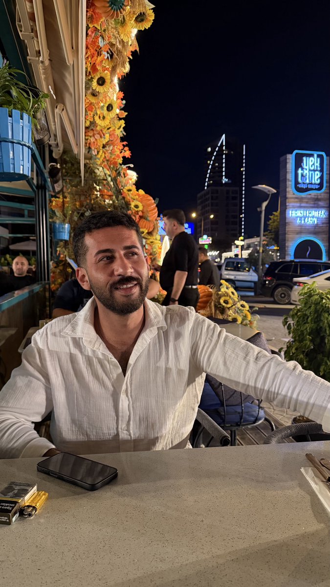 Erdemdoksozlu's tweet photo. 🌙 https://t.co/8iltX4Dd5w