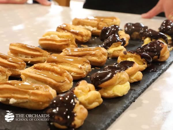 OrchardsCookery's tweet photo. A sweet treat appreciation post! 🧁  Our Chalet Cooks and Orchards Course students have been whisking up some delicious puddings &amp; cakes this week! ✨🍰 https://t.co/hrOVTKif60