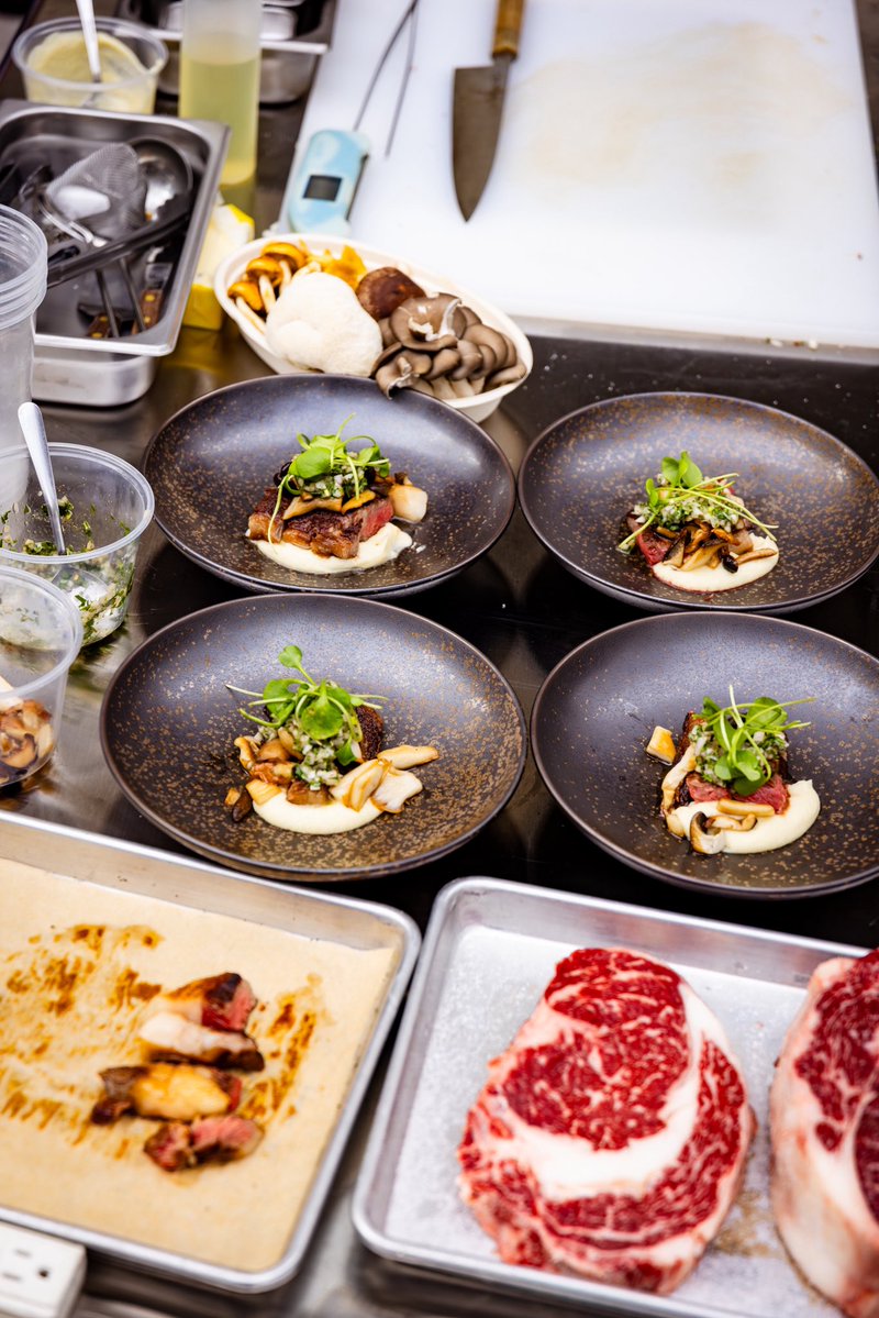 treefortfest's tweet photo. Calling all chefs, restaurateurs, and restaurant industry workers! Foodfort submissions are officially open! 🔪🍲

Whether you want to compete, share a wild service story, or talk about our culinary world, submit here → https://t.co/vCBu3QyRgo https://t.co/d6MnFYmWpJ