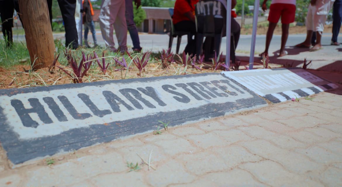 EFFSouthAfrica's tweet photo. The 1km Hillary Gardee Street paved road in Kwa-Gutswa, Mbombela, was officially handed over by the EFF Mpumalanga Provincial Chairperson, Commissar Collen Sedibe, earlier today. 

The EFF remains committed to improving infrastructure, advancing service delivery, and bringing tangible change to the lives of our people.

#VoteEFF2026
#VictoryOrDeath