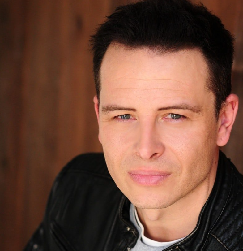 LudicrousMonica's tweet photo. Shane Taylor has been cast as Jordan Reaney in Strike: The Running Grave!
(source: IMDb) https://t.co/FsQjbnRzsw