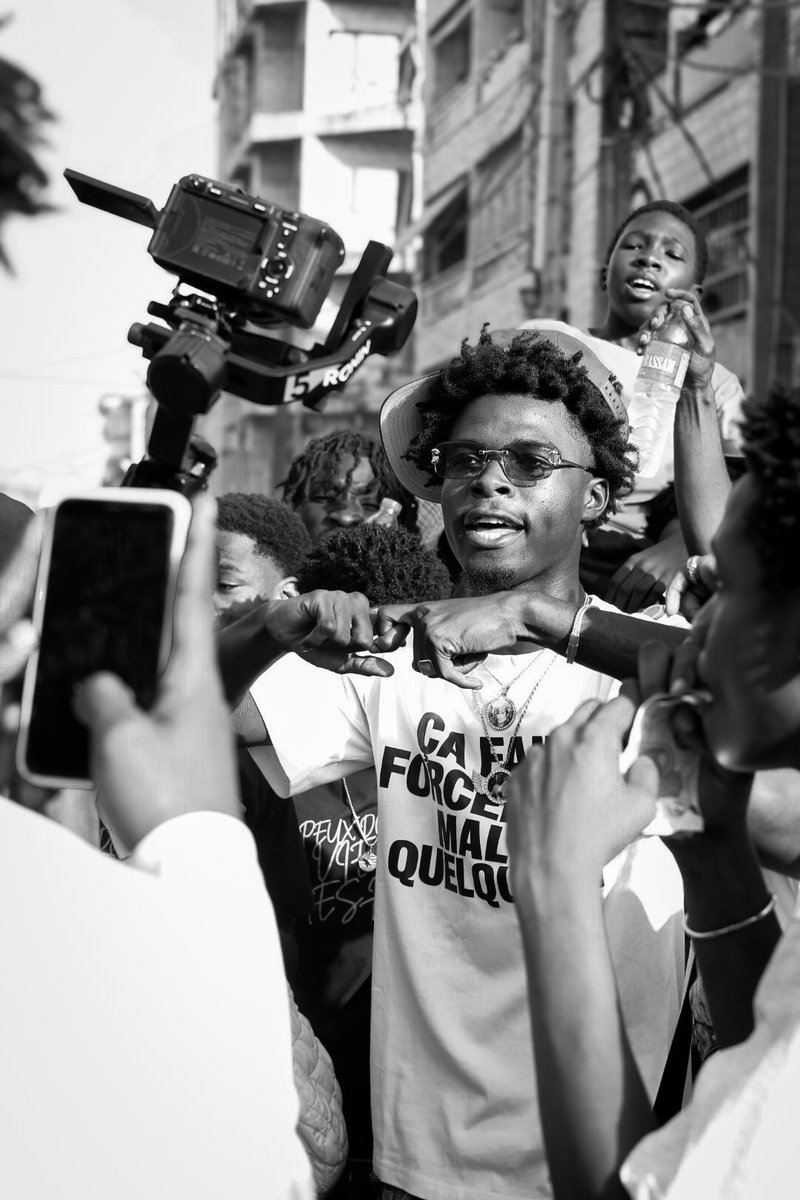 ogmahilet's tweet photo. Marasse clip officiel disponible ce 23 octobre 🎱🗣️🇨🇮😤 https://t.co/wUORyAJEDg