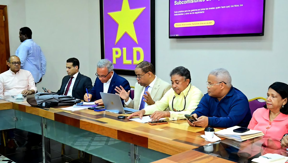 PLDenlinea's tweet photo. #PortadaPrincipalPLD | El PLD aborda las tareas pendientes de la LOE.

Dirección del #PLD instruye para que se convoque, en la semana en curso, a reuniones de provincias y municipios para cumplir con tareas organizativas asignadas.

AMPLIAR: https://t.co/3ill4qClDC https://t.co/zrw7dgVbYT