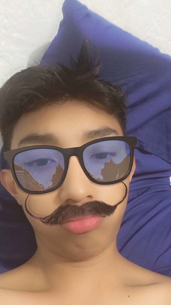 kineverdiee's tweet photo. sedih dedek bang deket sm straight WKWKWK #cowobingung https://t.co/HkjRgkHZsR