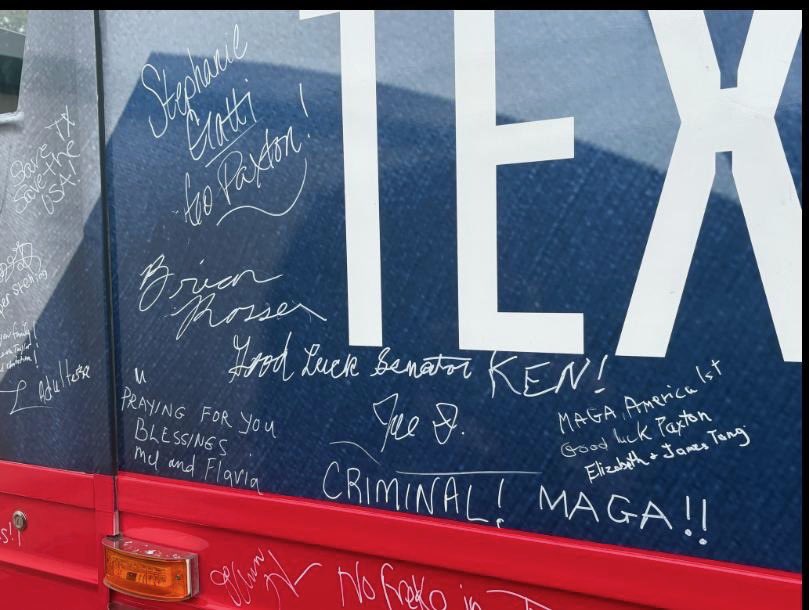 jared_shult's tweet photo. Paxton let volunteers write on his bus and it did not go well 😭😭

They wrote “criminal” and “adulterer” 😭 https://t.co/J9xUQK1l8m