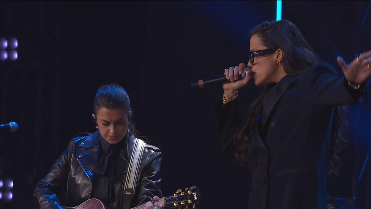 divinity_es's tweet photo. . @marlenaoficial pone el punto de partida a la gala de los #GenZAwards2026 😍

✨Síguelo en directo en @divinity_es 💗https://t.co/kHCXXae9Ia https://t.co/DNqfFa0VeM