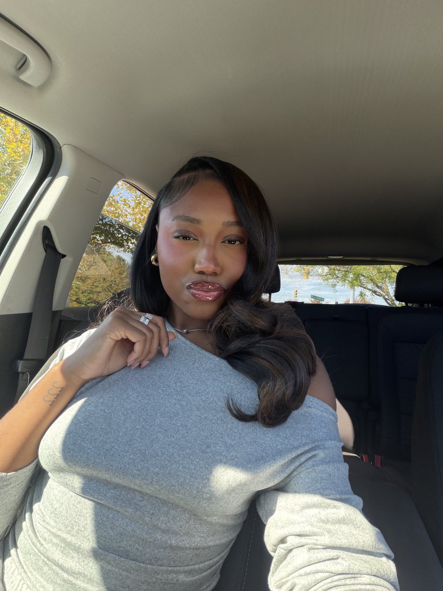 1andonlyniyahh's tweet photo. 💘 https://t.co/GGp3Pa3F6R