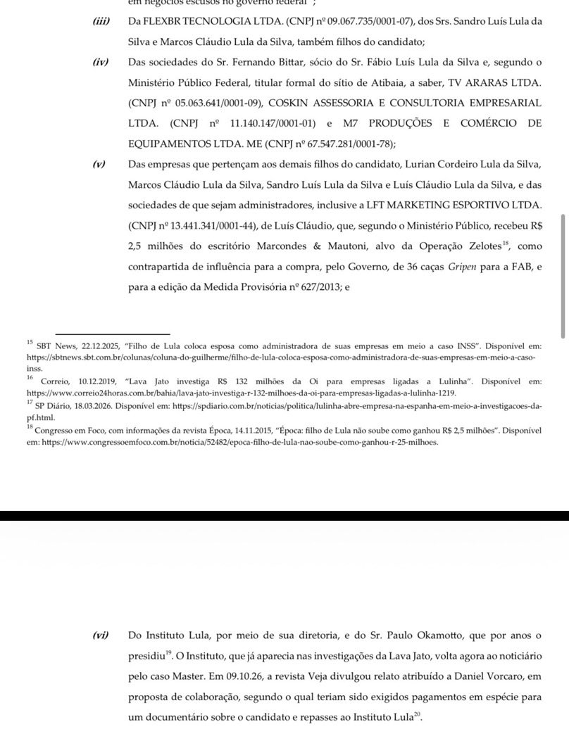 NewsLiberdade's tweet photo. 🚨URGENTE - Flávio Bolsonaro peticiona no TSE aceitando a quebra de sigilo proposta por Lula, mas impõe condições como:

1 - Quebra do sigilo de Marcola, ex-chefe de gabinete de Lula, e de empresas ligadas ao filho do presidente;

2 - Quebra de sigilo dos gastos com cartão corporativo;

3 - Quebra de sigilo da lista de visitantes a Daniel Vorcaro na superintendência da PF.