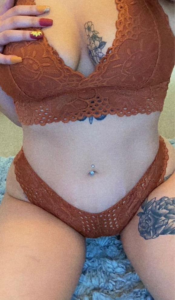 ArchAngel3Xx's tweet photo. What makes you worthy?
#paypiggy #paypig #findomni #FindomBrat #humanatm https://t.co/ZNK8y05TWI