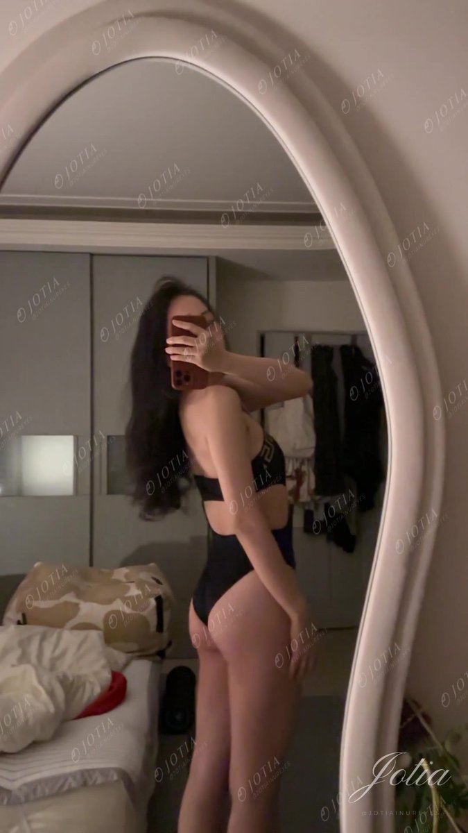 Jotiainureyes's tweet photo. Bikini 00 👙 summer never really ended here
#Bikini #Petite https://t.co/eXjM4LxYAb