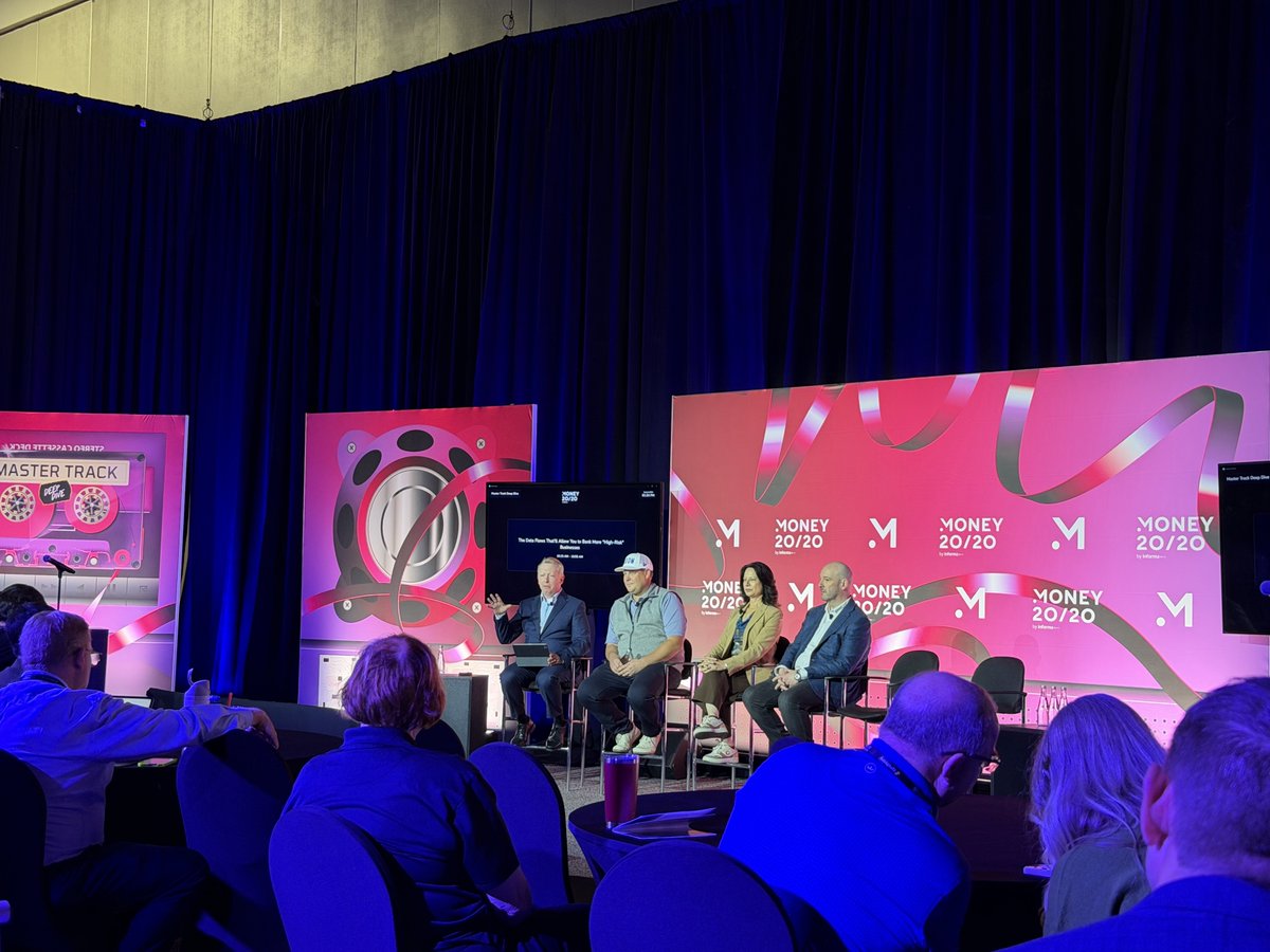 Q2_Software's tweet photo. Yesterday at @money2020, Q2 CTO Adam Blue joined Christian Widhalm, CEO of @bloomcredit, and Darlene Johnson, Chief Strategy &amp; Transformation Officer at @SuncoastCU, for a panel on “Invisible Prime: The Customers You Aren’t Seeing But Want to Bank.” 🚀

#Money2020 #DigitalBanking https://t.co/bidpailwjh