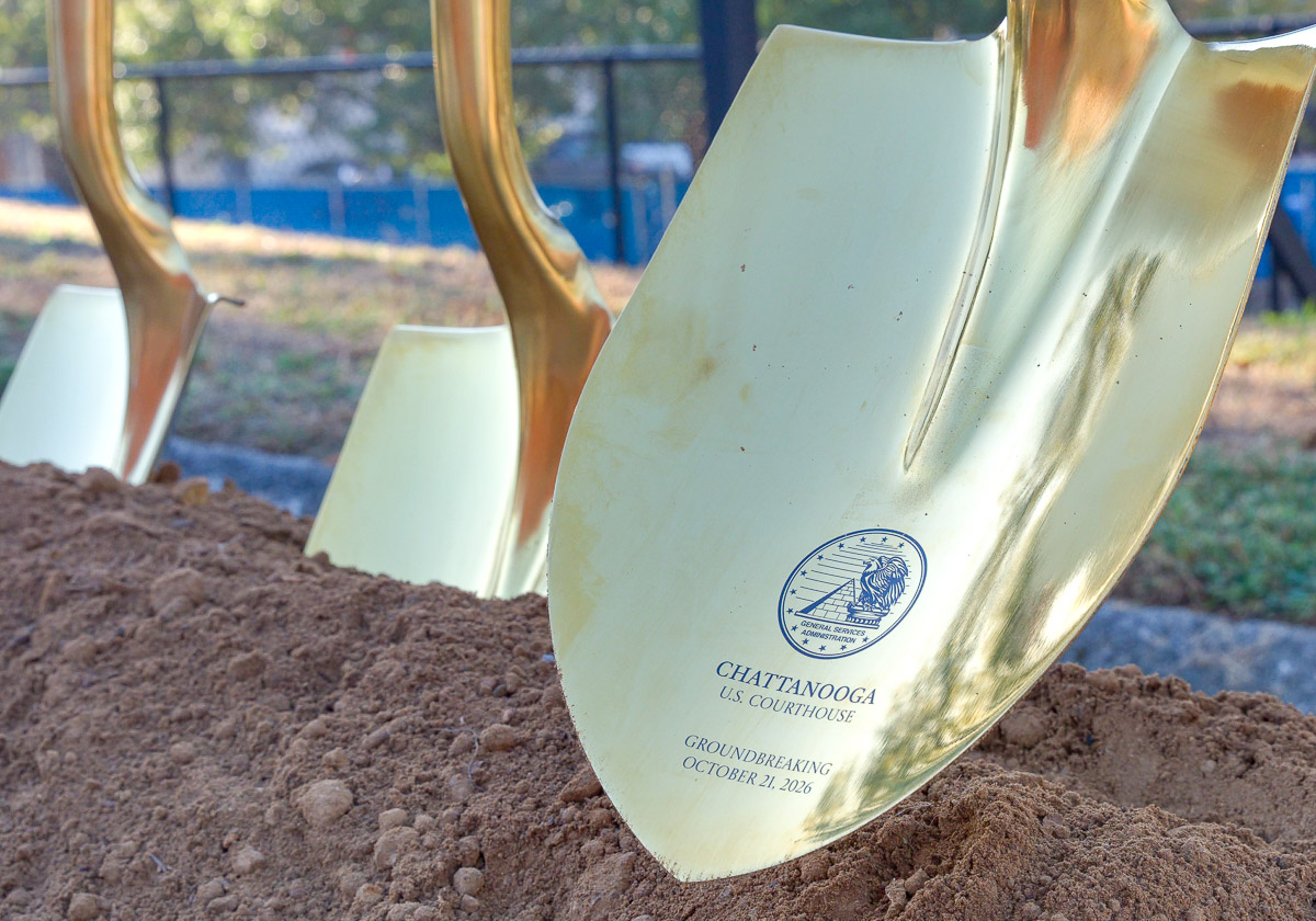 USGSA_Ed's tweet photo. Breaking ground. Building for justice. ⚖️

Today, @USGSA put shovels in the dirt for a new federal courthouse in Chattanooga, Tennessee with a clear mission: Deliver for the courts and for the taxpayers. https://t.co/IBbSNdTvkA