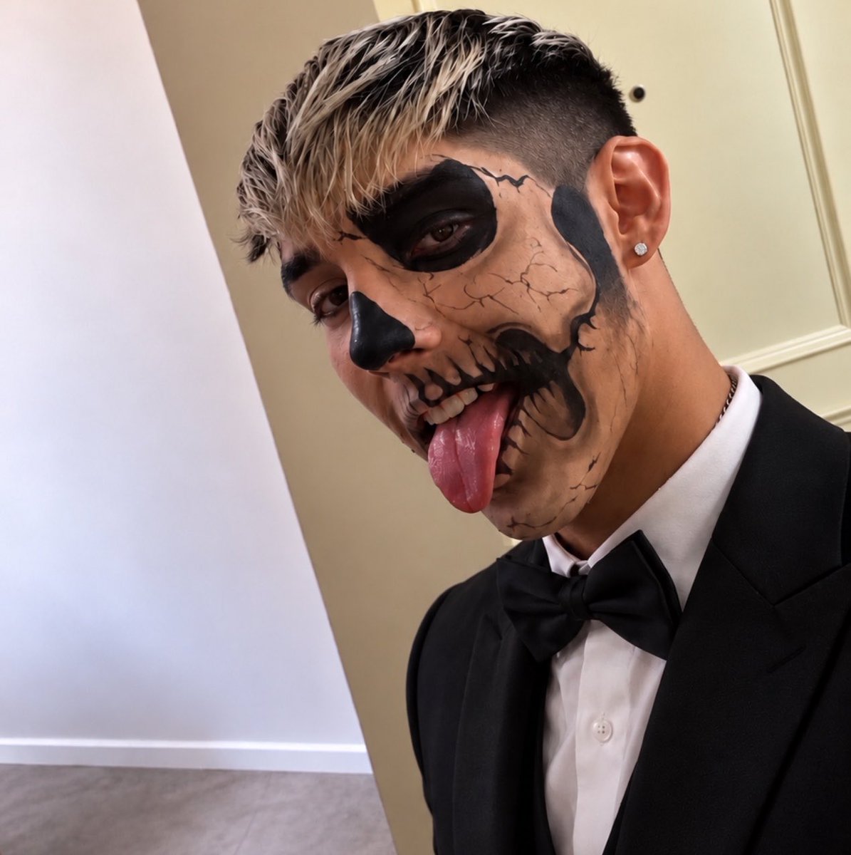 pailitadata's tweet photo. 🧛🏻🖤 https://t.co/drsl8z3uXe