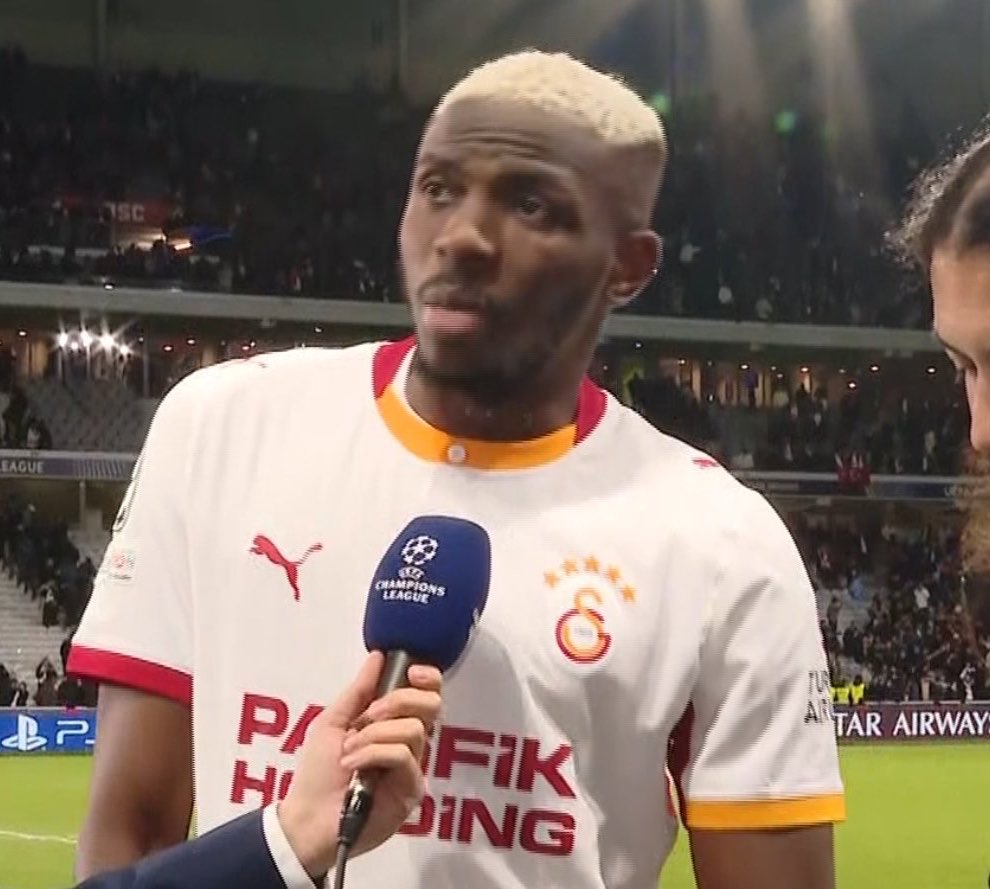 GalaAslaniGS's tweet photo. 🚨 Victor Osimhen 🗣️;

Bugün beni yetiştiren Lille takımına gol attıkdan sonra Lille taraftarlarına kalp yaptım ama onlar gol attığıma seviniyorlardı. Sonradan anladım ki onlar Galatasaray taraftarıymış. https://t.co/muWRRb7tLy