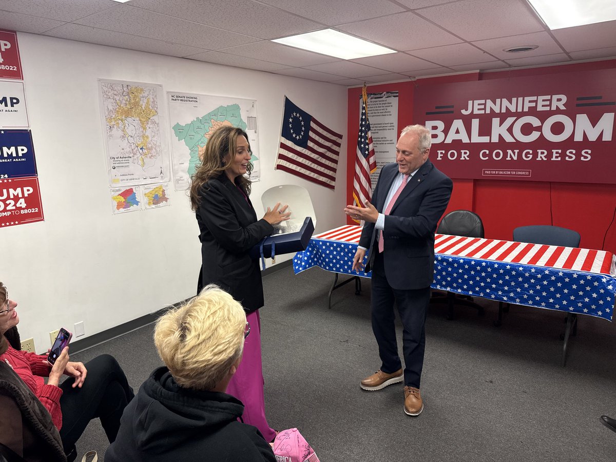 JenBalkcom's tweet photo. Grateful to have @SteveScaliseGOP, @RepLisaMcClain, and @DHarshbargerTN1 join us on the campaign trail and help get out the vote! 🇺🇸 https://t.co/gyrgqzdK4z