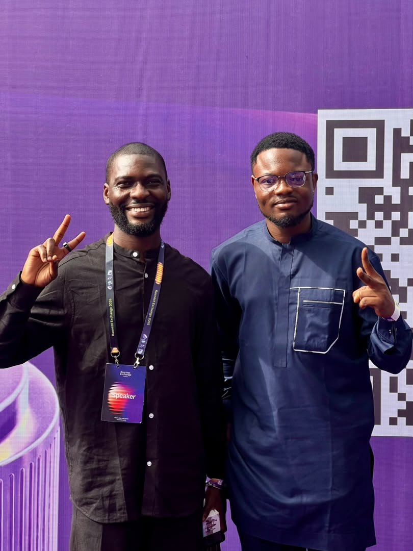 pr0devs's tweet photo. Met @SemudaraAbayomi 

Thank you for the insights sir. Now let's go and put in more work.

#RaenestExchange2026 https://t.co/vSwSvjcXVr
