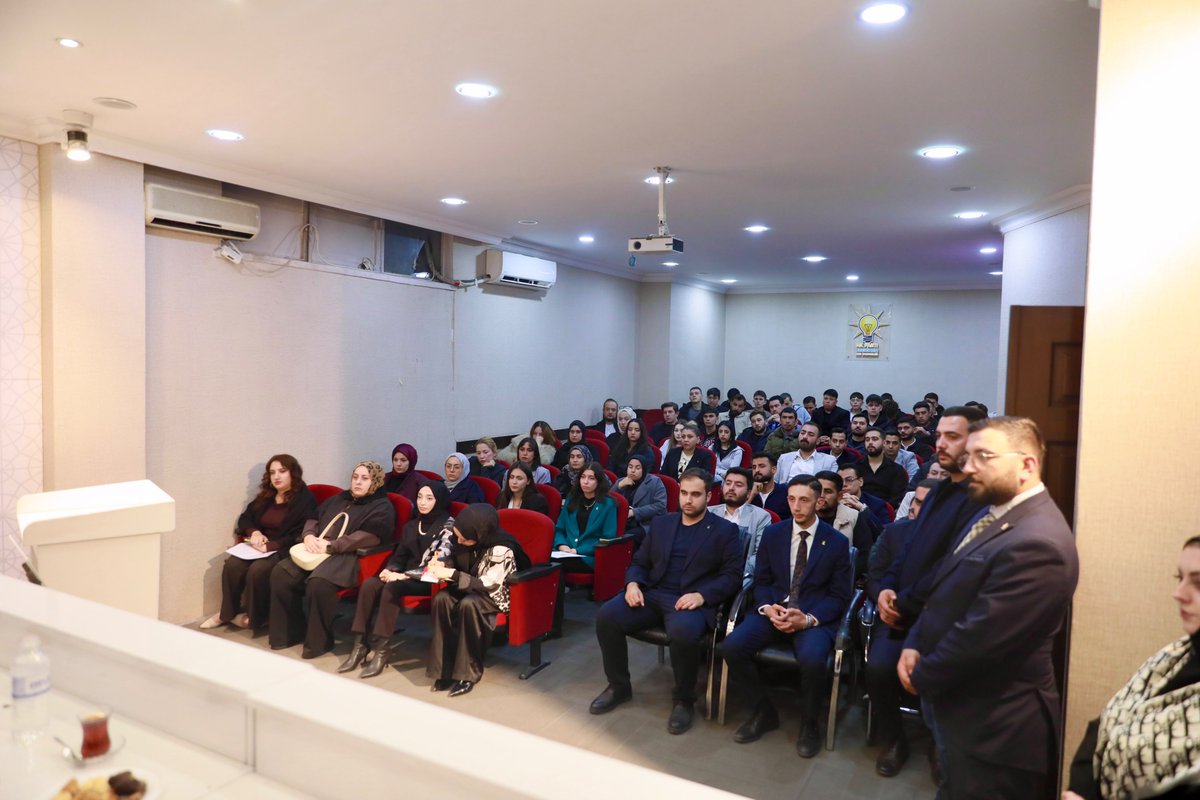 avhalilatasoy's tweet photo. Keçiören’deyiz 🙋🏻‍♂️

Teşkilat Başkanımız Osman Nuri Nazlıer  ile Keçiören Yönetim Kurulu Toplantısına katılım sağladık. 

Samimi bir sohbet, yüksek bir motivasyon tam olarak burdaydı!📍

Toplantımız hayırlı olsun.

@AkgencKecioren https://t.co/0LQUMi7k96