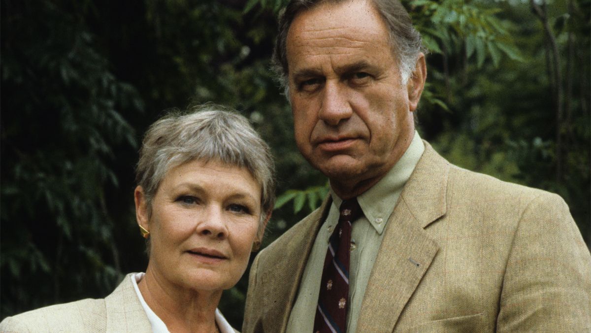 OneTVca's tweet photo. Coming up on #AsTimeGoesBy, a chance meeting with Jean's sister-in-law Penny leads to a weekend in the country and a tricky situation for Lionel and Jean, and Jean is annoyed at Judy's insinuations about the relationship with Lionel.

Watch weeknights at 7pm &amp; 9pm ET / 4 &amp; 6 PT. https://t.co/yGRdhqcaoX