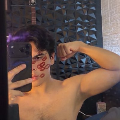 SingleRodCDMX21's tweet photo. #NuevaFotoDePerfil https://t.co/Vs2cPKFzqY