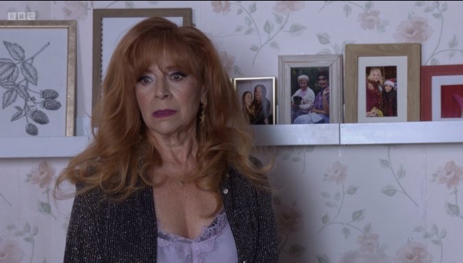 wattspanesar's tweet photo. elaine’s reaction when cindy jokingly asked her “who’s next? ian?” LOOL 💀

#EastEnders https://t.co/OnzEPy9tkJ