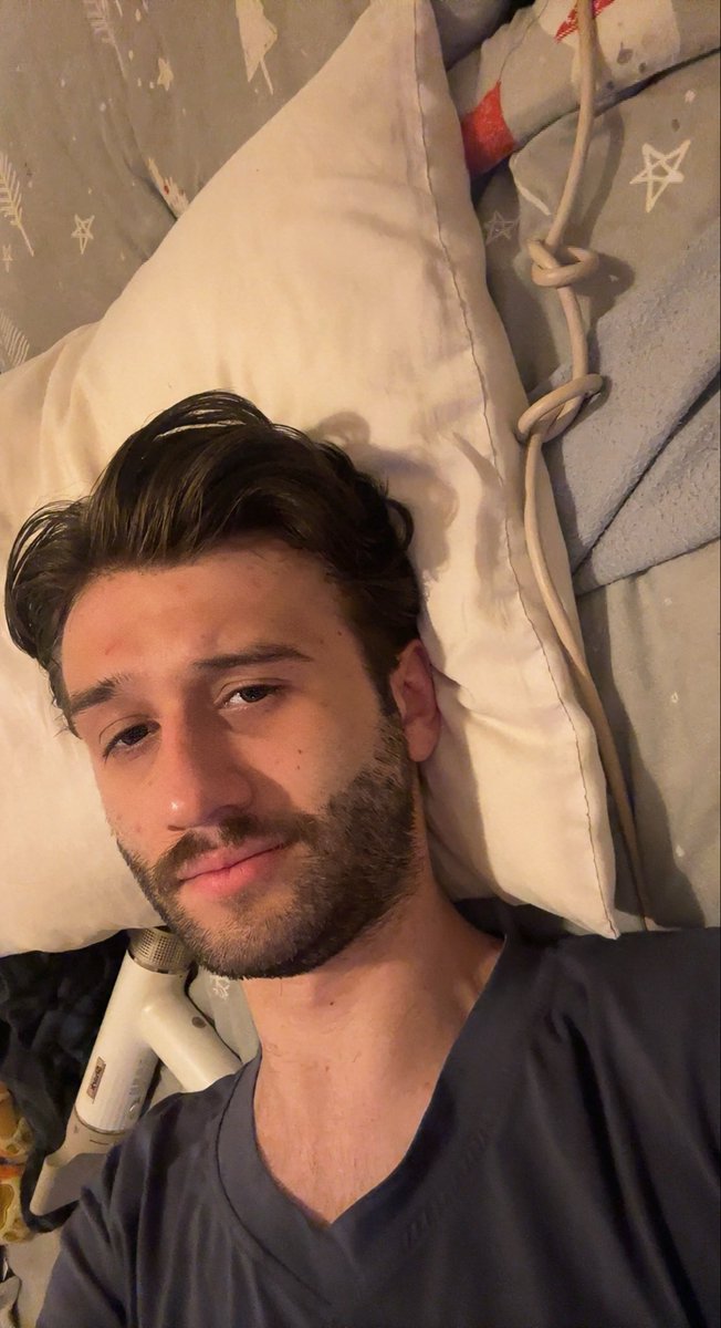 jackdevinegla's tweet photo. In the mood to drain someone’s card 😈 https://t.co/DFBcIwz6fH