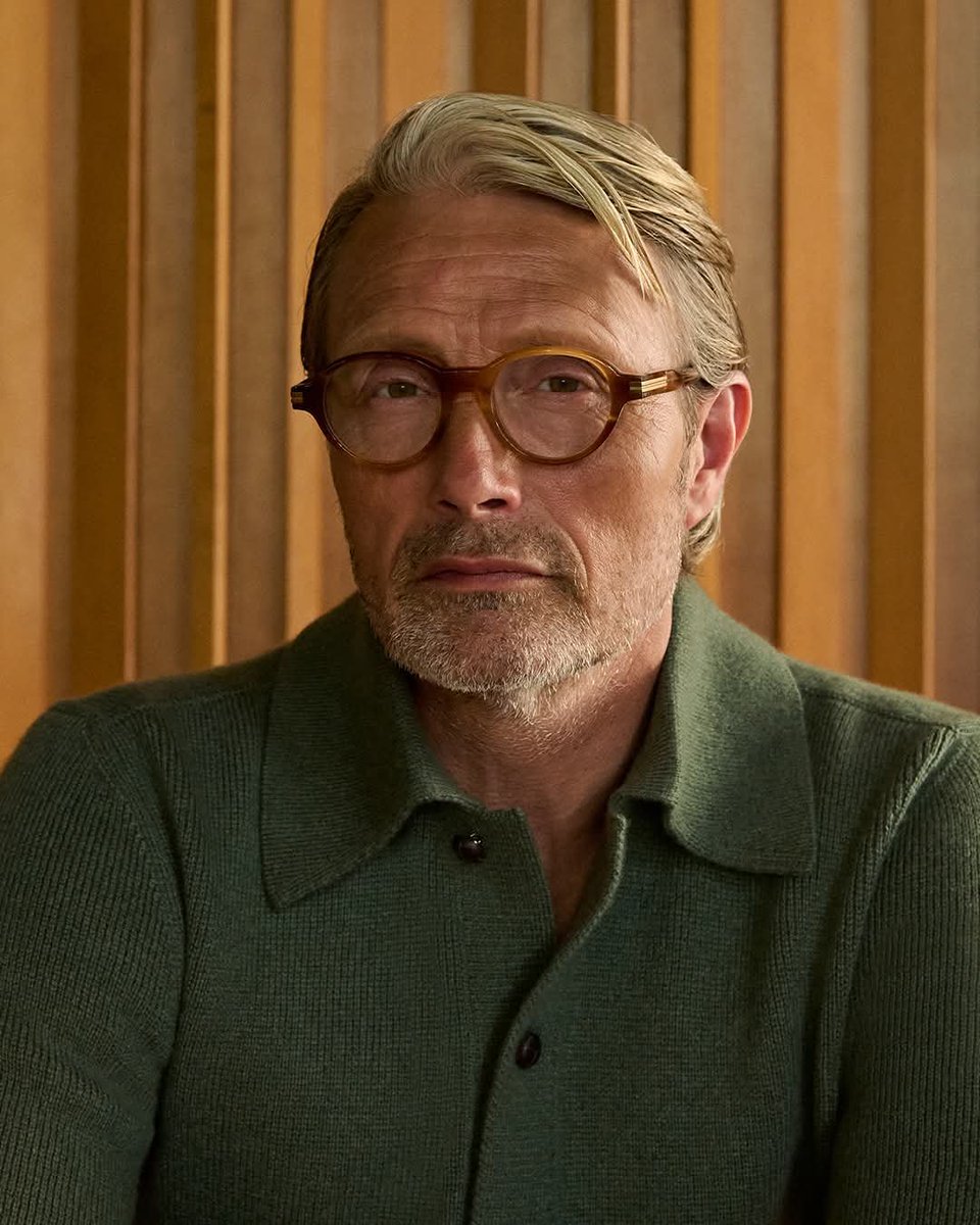 DancyDays's tweet photo. Sometimes we get new Mads photos that just make me realise all over again...GOD he's so hot 🫦 https://t.co/l4A0bKuMuQ