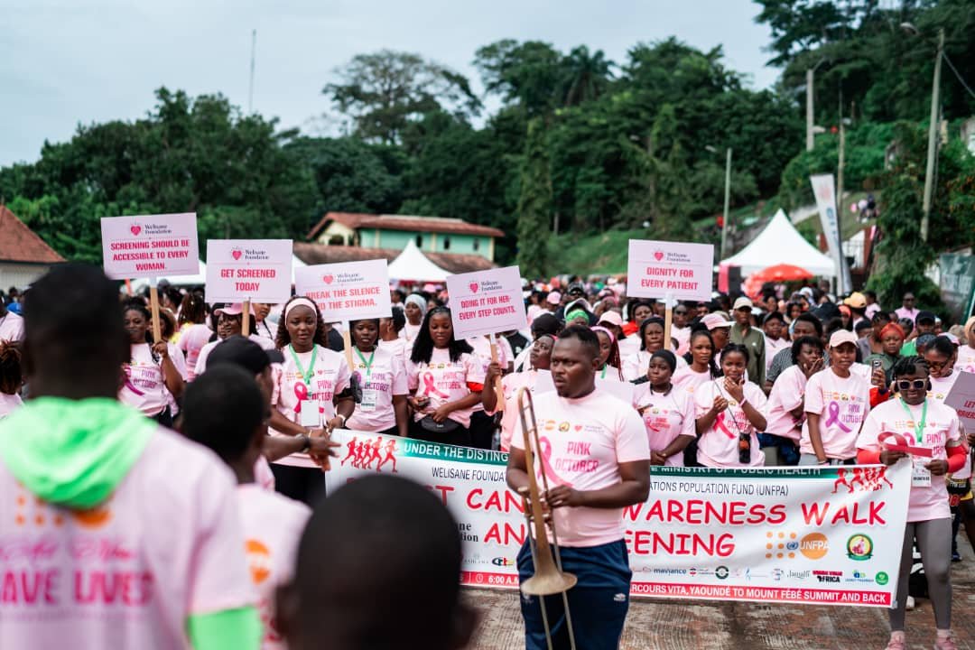 WelisaneFoundat's tweet photo. 🎀 #PINKWITHPURPOSE #BREASTCANCERAWARENESSWALK  MORE THAN 1000 PEOPLE  SHOWED UP FOR OUR BREAST CANCER AWARENESS AND THERE WAS IMPACT!!!

WALKING FOR AWARENESS, PATIENTS AND SURVIVORS 

@UNFPACameroon
@MinsanteCMR
@CameroonPlmi @Camtelonline #DoingItForHer #PinkOctober2026 https://t.co/7RQ8D8EXd3