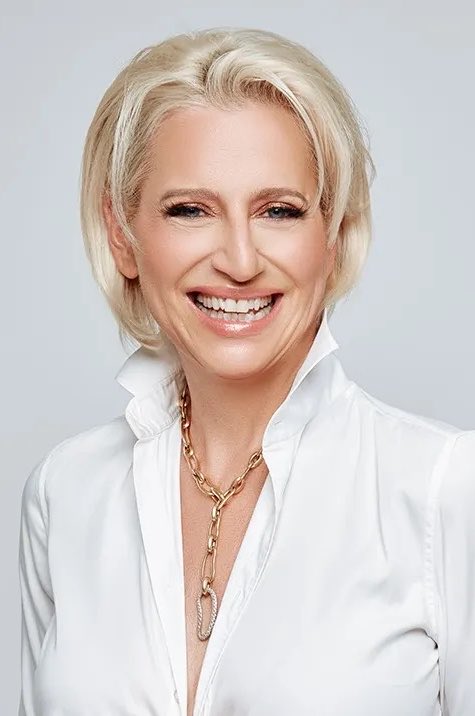 dorindadeadly's tweet photo. Dorinda Medley is returning as Sue Sylvester for the ‘GLEE’ reboot, Variety reports. 

(https://t.co/DVBvnbDvdX…) https://t.co/lCxIOR5YiK