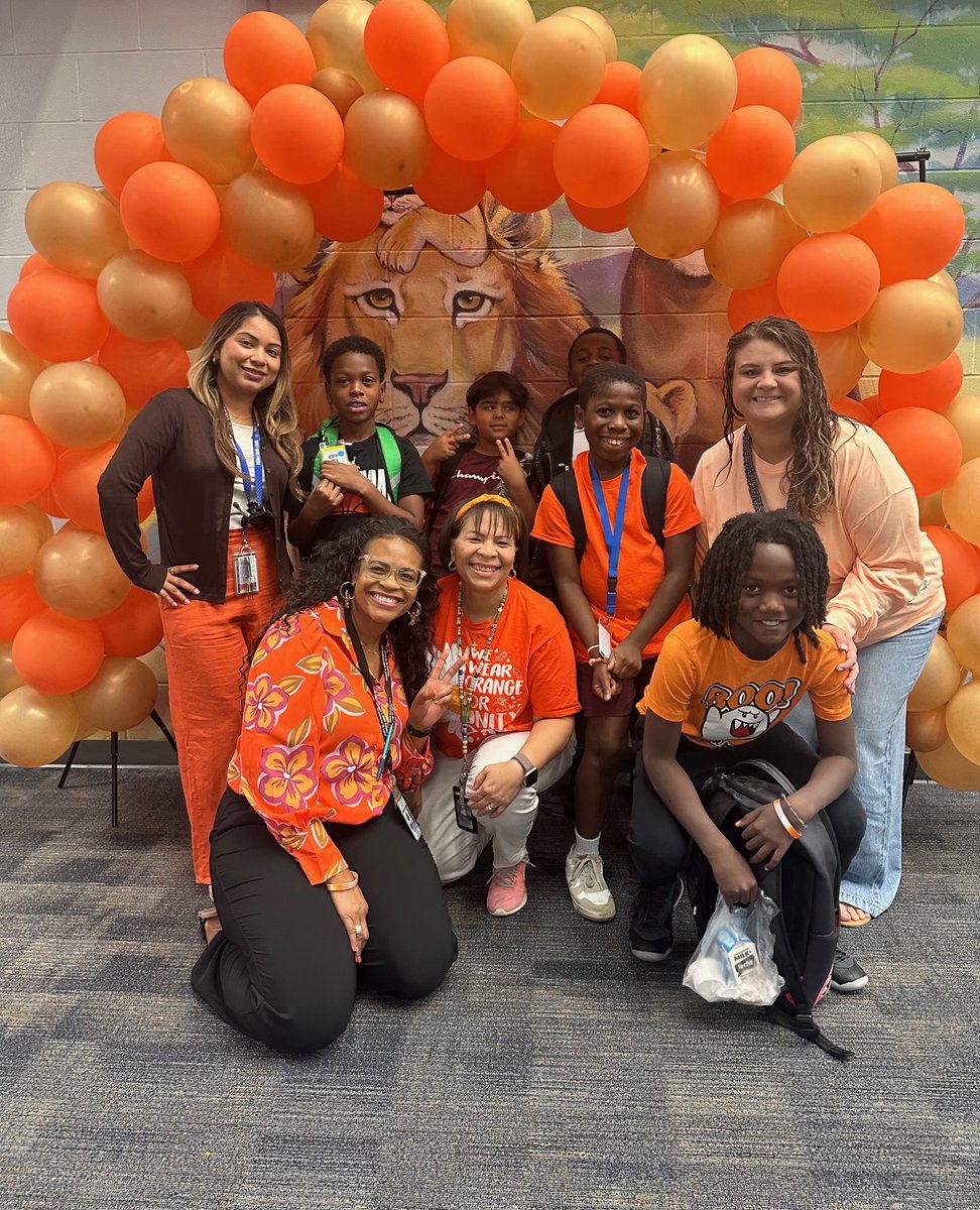 katyisd's tweet photo. Across Katy ISD, students and staff are celebrating Unity Day through activities promoting kindness, acceptance and belonging. 

Thank you to our campus communities for putting kindness into action today and every day! https://t.co/lAqzQCz0kT