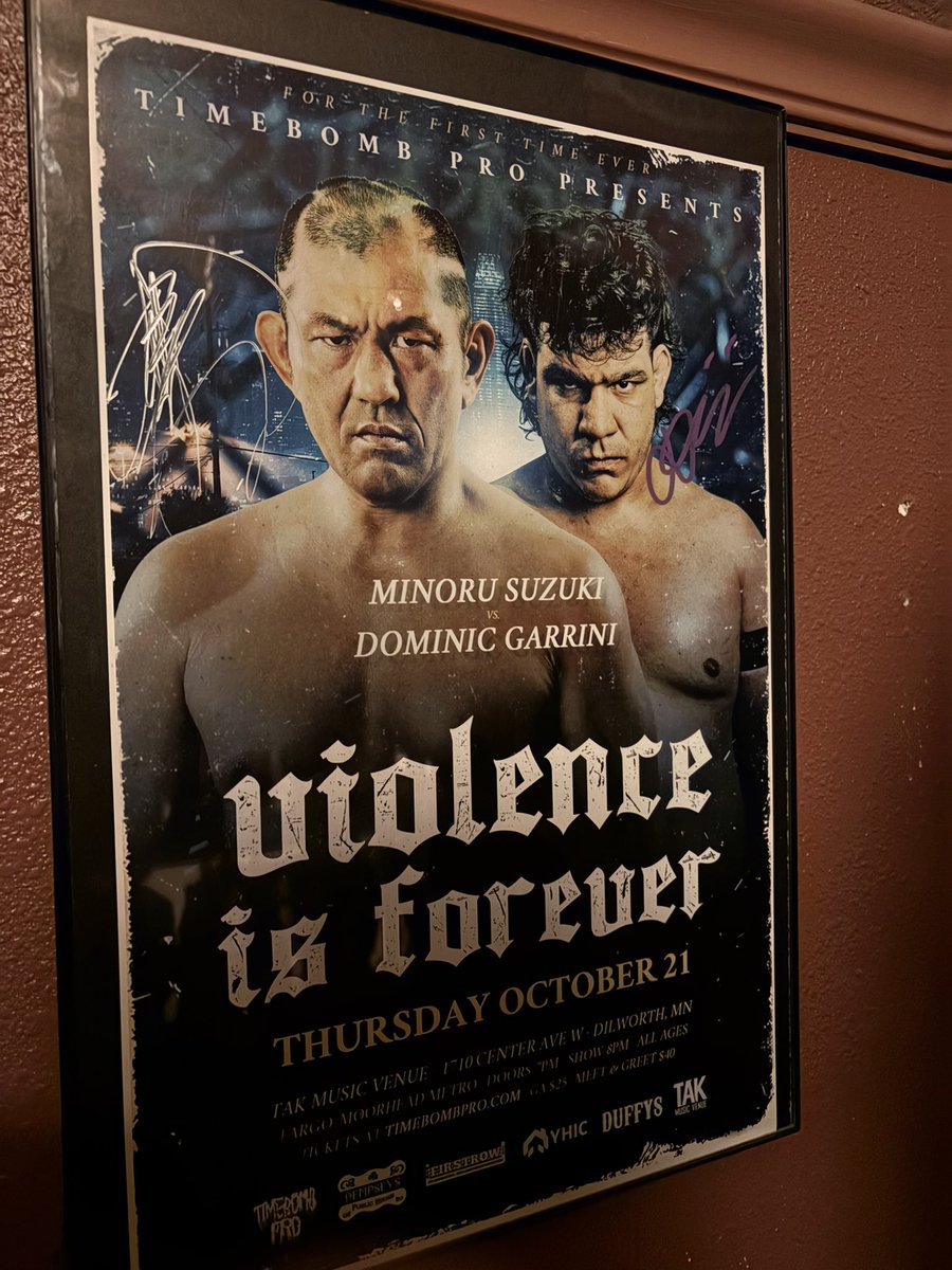 BigWoodieStyle's tweet photo. Five years ago. 

Made the trek down to Dilworth being familiar with just a few names on the card. What was witnessed was nothing short of special. Haven’t missed a Fargo-area show since. https://t.co/P4itCEv9yX